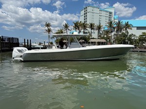 Intrepid 375 CC 0 2018 Intrepid 375 CC 1