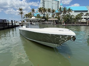 Intrepid 375 CC 3 2018 Intrepid 375 CC 4