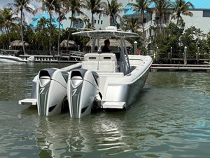 Intrepid 375 CC 9 2018 Intrepid 375 CC 10