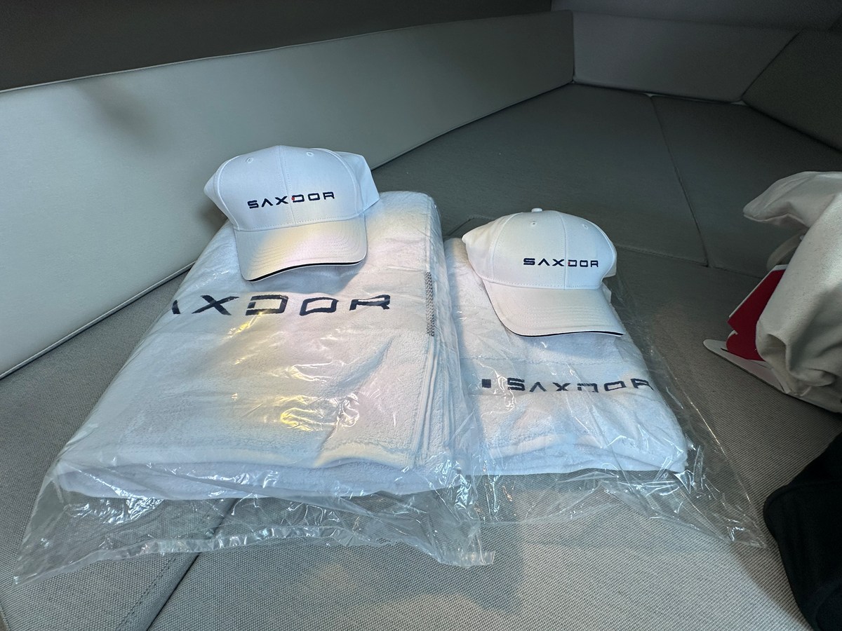2027 Saxdor 320 GTO 42