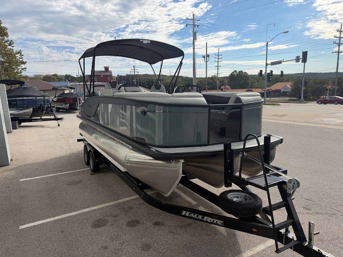 2027 Harris Sunliner 230 4