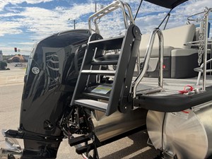 2027 Harris Sunliner 230 16