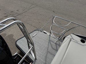2027 Harris Sunliner 230 19