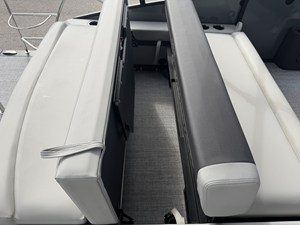 2027 Harris Sunliner 230 31