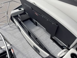 2027 Harris Sunliner 230 39