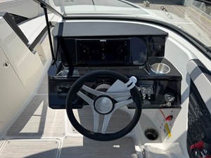 2027 Sea Ray SPX 210 57