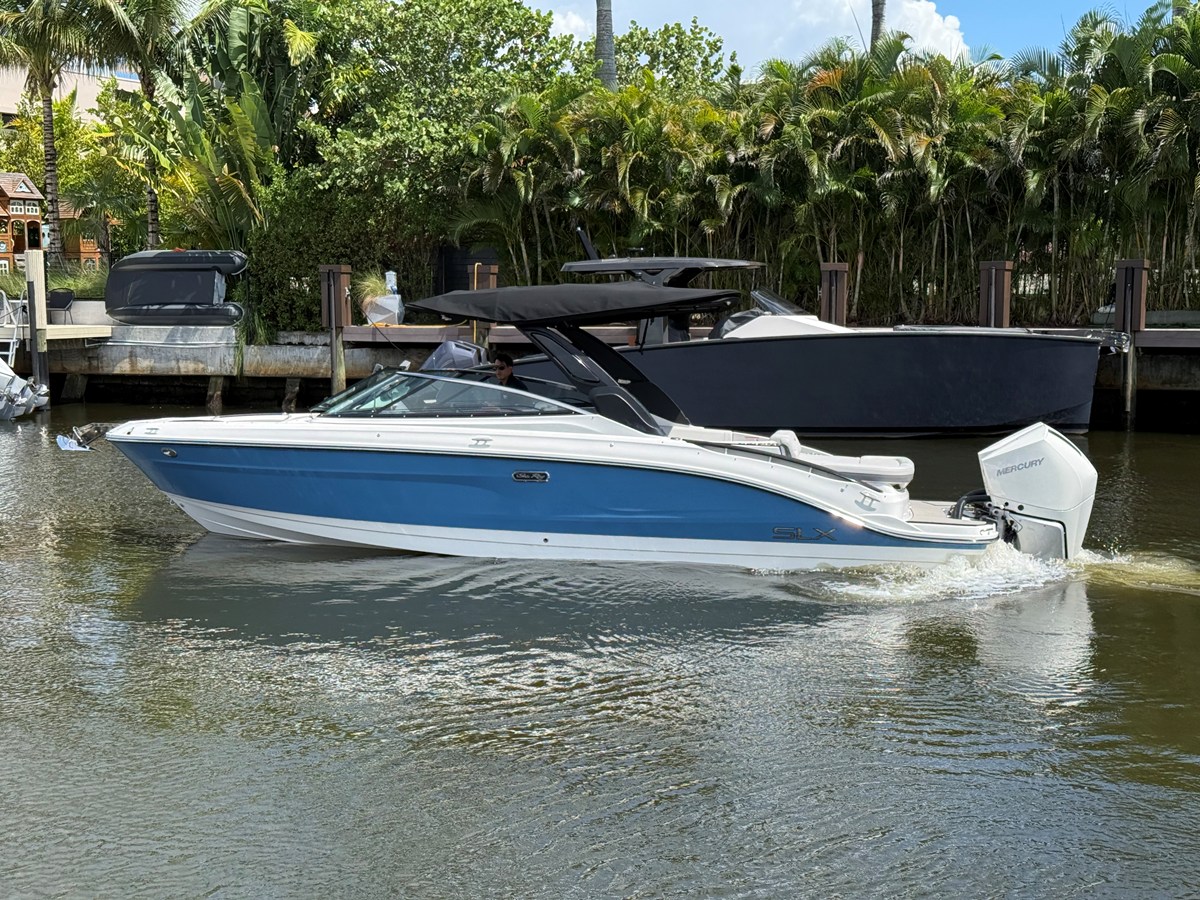 2026 Sea Ray SLX 280 Outboard 2