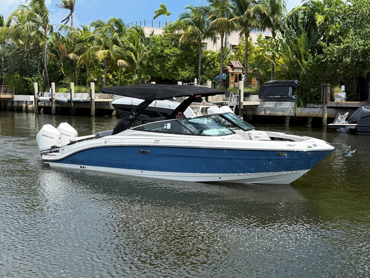 2026 Sea Ray SLX 280 Outboard 15