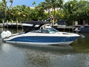 2026 Sea Ray SLX 280 Outboard 17