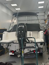 2015 Boston Whaler 230 VANTAGE 7