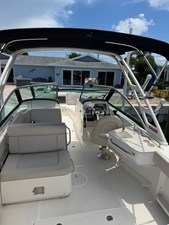 2015 Boston Whaler 230 VANTAGE 8