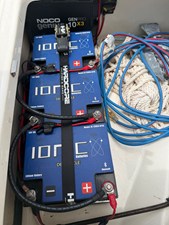 2015 Boston Whaler 230 VANTAGE 17