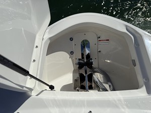 Sea Ray SLX 400 Outboard 28 2026 Sea Ray SLX 400 Outboard 29