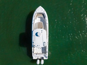 Boston Whaler 330 OUTRAGE 7 2022 Boston Whaler 330 OUTRAGE 8