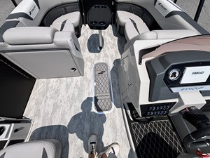2026 Starcraft SLS 3 Q DH 10