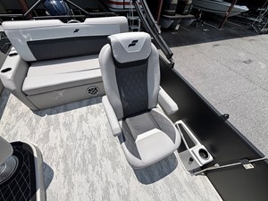 2026 Starcraft SLS 3 Q DH 11