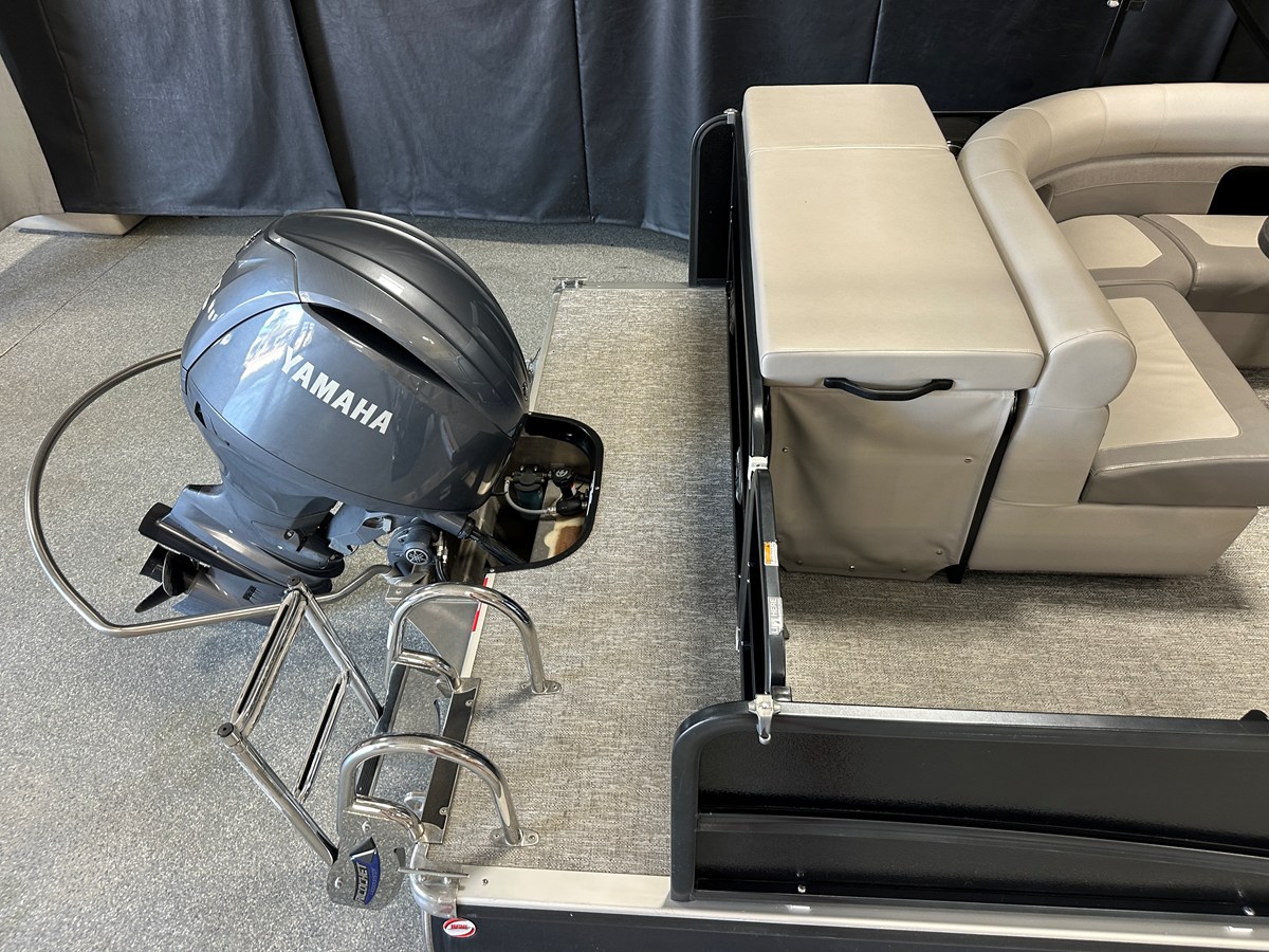 2024 Premier 230 SUNSATION TRITOON 3