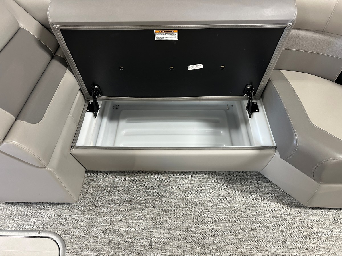2024 Premier 230 SUNSATION TRITOON 57