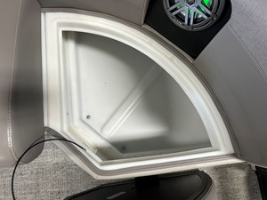 Premier 230 SUNSATION TRITOON 59 2024 Premier 230 SUNSATION TRITOON 60