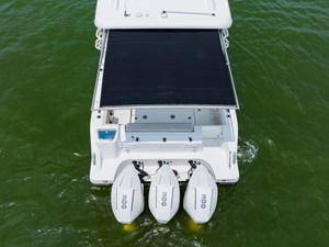 Boston Whaler 350 Realm 2 2023 Boston Whaler 350 Realm 3