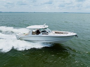 Boston Whaler 350 Realm 22 2023 Boston Whaler 350 Realm 23
