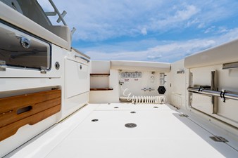 Boston Whaler 350 Realm 84 2023 Boston Whaler 350 Realm 85