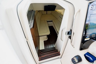 Boston Whaler 350 Realm 106 2023 Boston Whaler 350 Realm 107