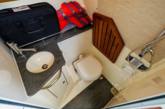 Boston Whaler 350 Realm 112 2023 Boston Whaler 350 Realm 113