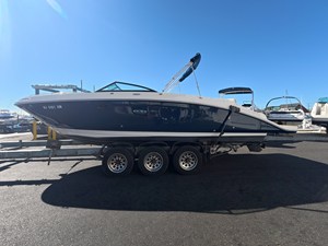 Sea Ray 270 SDX 0 2020 Sea Ray 270 SDX 1