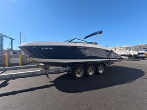 Sea Ray 270 SDX 1 2020 Sea Ray 270 SDX 2