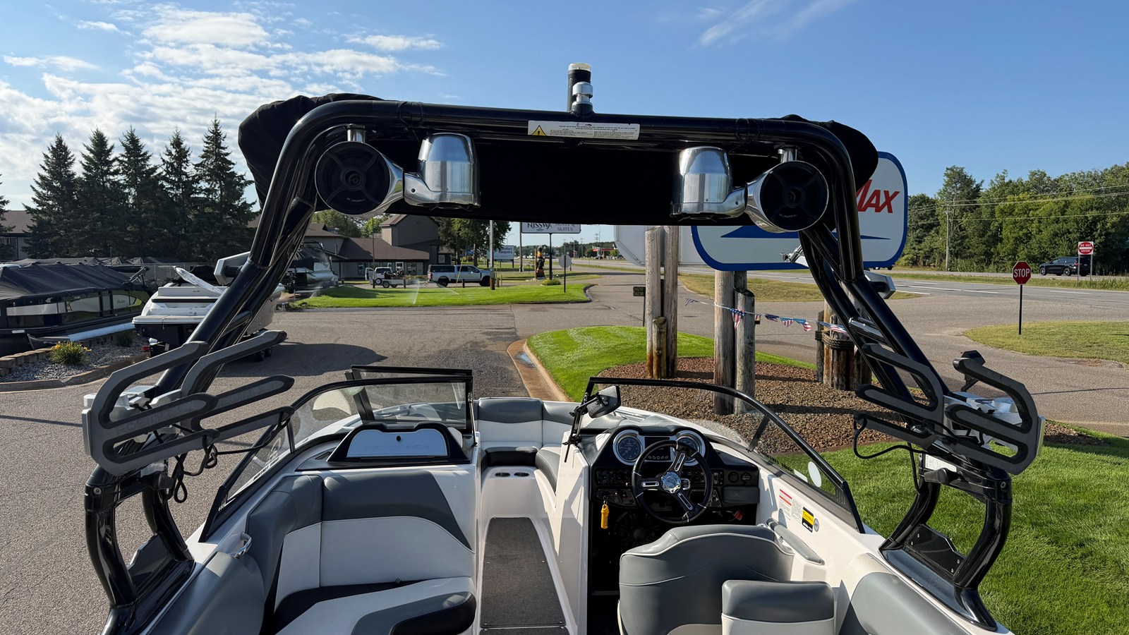 2017 Moomba MOJO 16