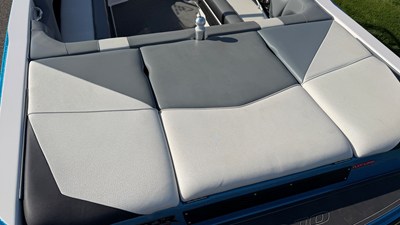 2017 Moomba MOJO 7