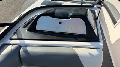 2017 Moomba MOJO 33