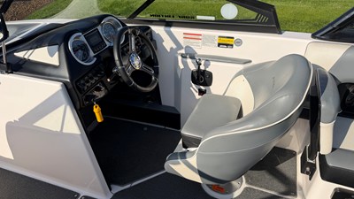 2017 Moomba MOJO 35