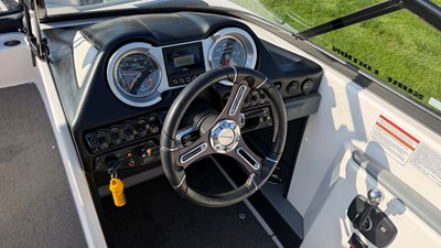 2017 Moomba MOJO 40