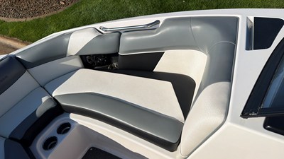 2017 Moomba MOJO 54