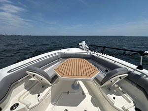 Boston Whaler 380 OUTRAGE 44 2024 Boston Whaler 380 OUTRAGE 45