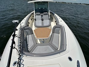 Boston Whaler 380 OUTRAGE 45 2024 Boston Whaler 380 OUTRAGE 46