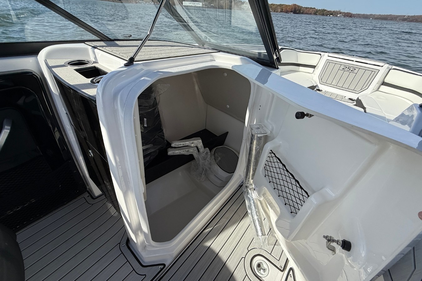 2026 Yamaha 252SE 17