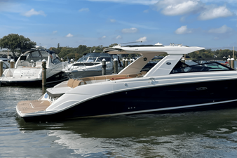 Sea Ray 400 SLX 7 2019 Sea Ray 400 SLX 8
