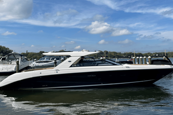 Sea Ray 400 SLX 8 2019 Sea Ray 400 SLX 9