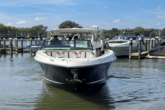 Sea Ray 400 SLX 11 2019 Sea Ray 400 SLX 12