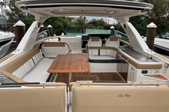 Sea Ray 400 SLX 19 2019 Sea Ray 400 SLX 20