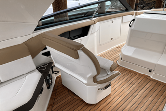 Sea Ray 400 SLX 26 2019 Sea Ray 400 SLX 27