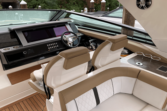 Sea Ray 400 SLX 28 2019 Sea Ray 400 SLX 29