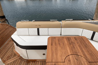 Sea Ray 400 SLX 50 2019 Sea Ray 400 SLX 51