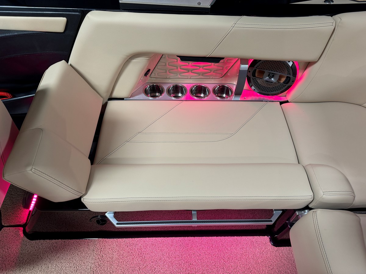 2022 Mastercraft X22 31