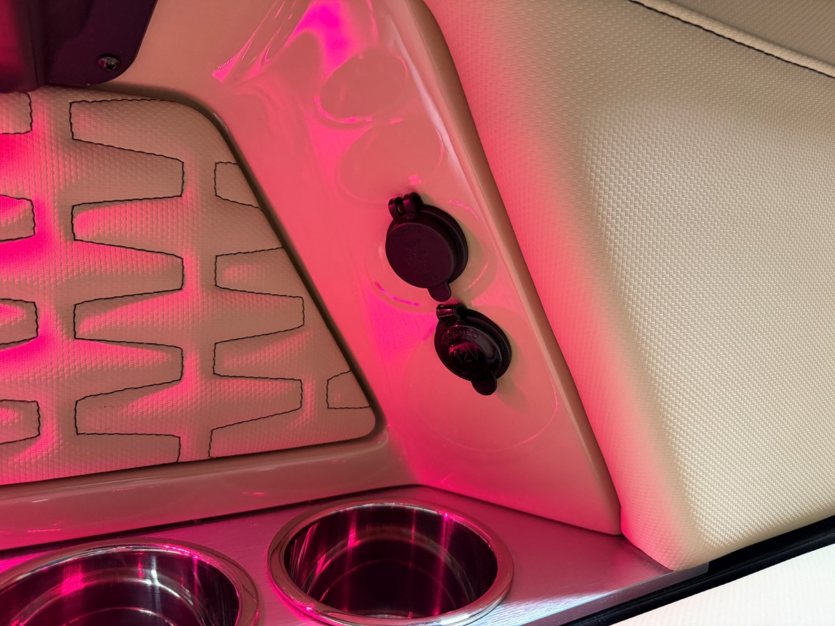 2022 Mastercraft X22 45