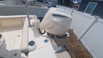 Scout 220 XSF 2 2027 Scout 220 XSF 3