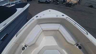 2027 Scout 220 XSF 17